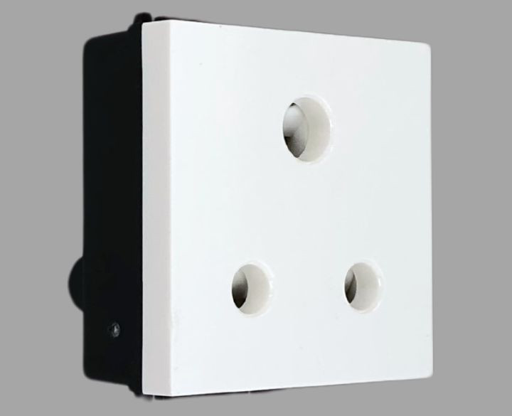 GOLDMEDAL 6A 3PIN SOCKET