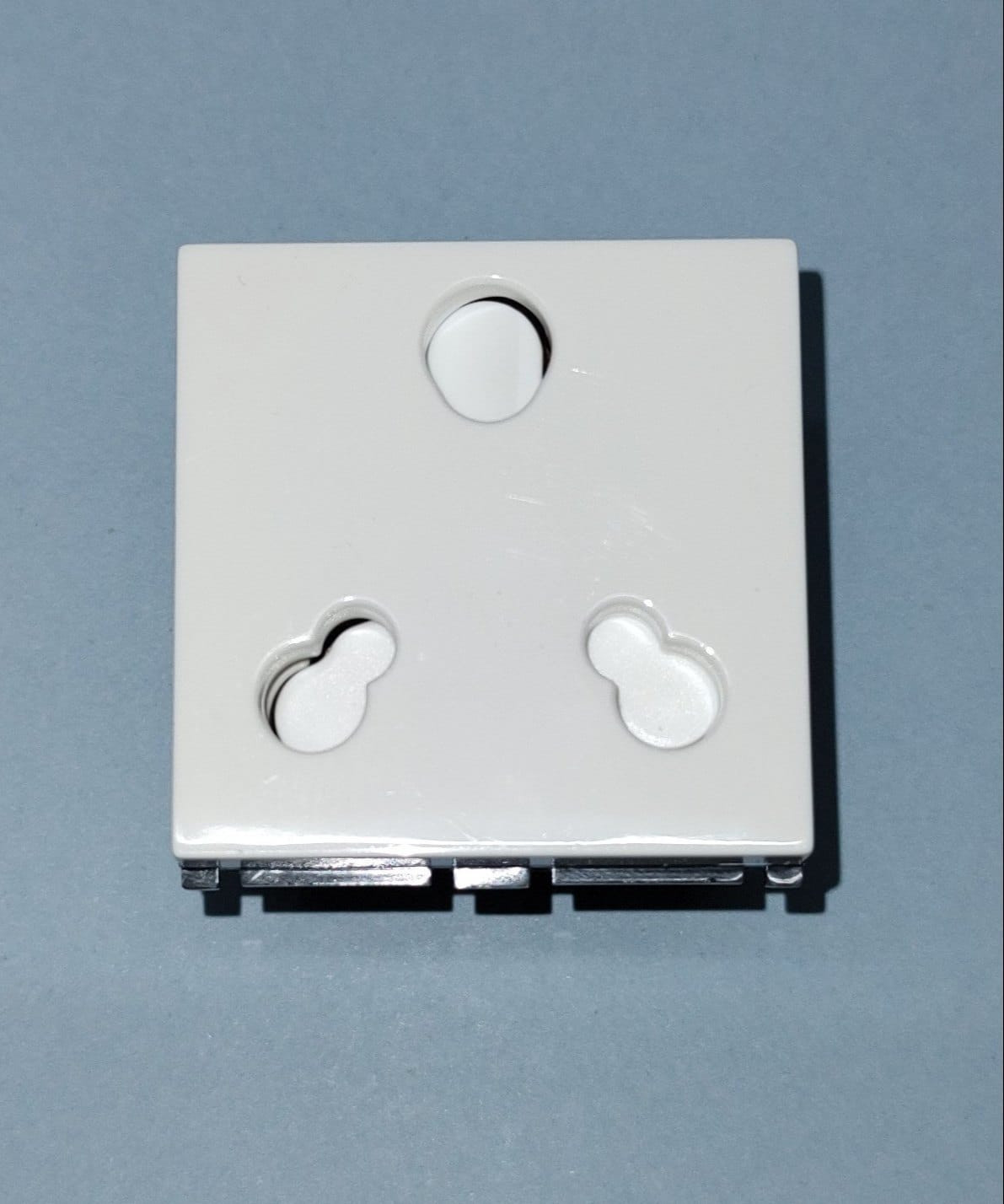 GOLDMEDAL 16A SOCKET